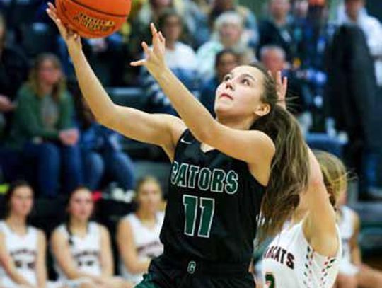 Gator Girls Basketball Keeps Rolling with a 15-3 Record