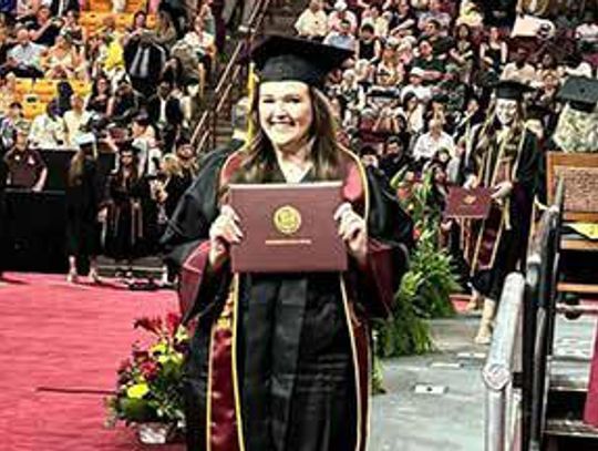Piper Sondreal earns Degree from U of MN-TC