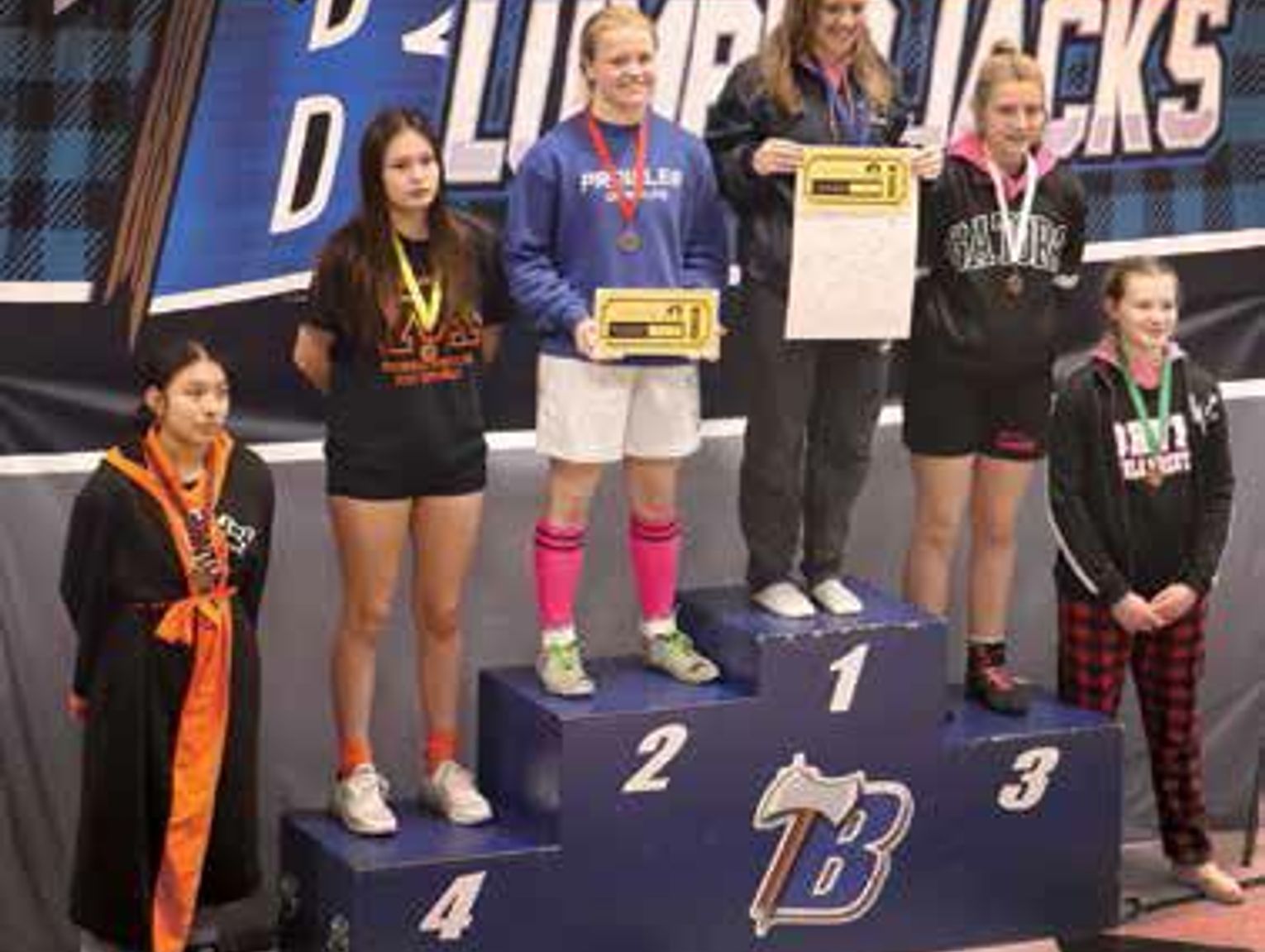 Gator Girls Wrestlers Reach Podium @ Regional Competition