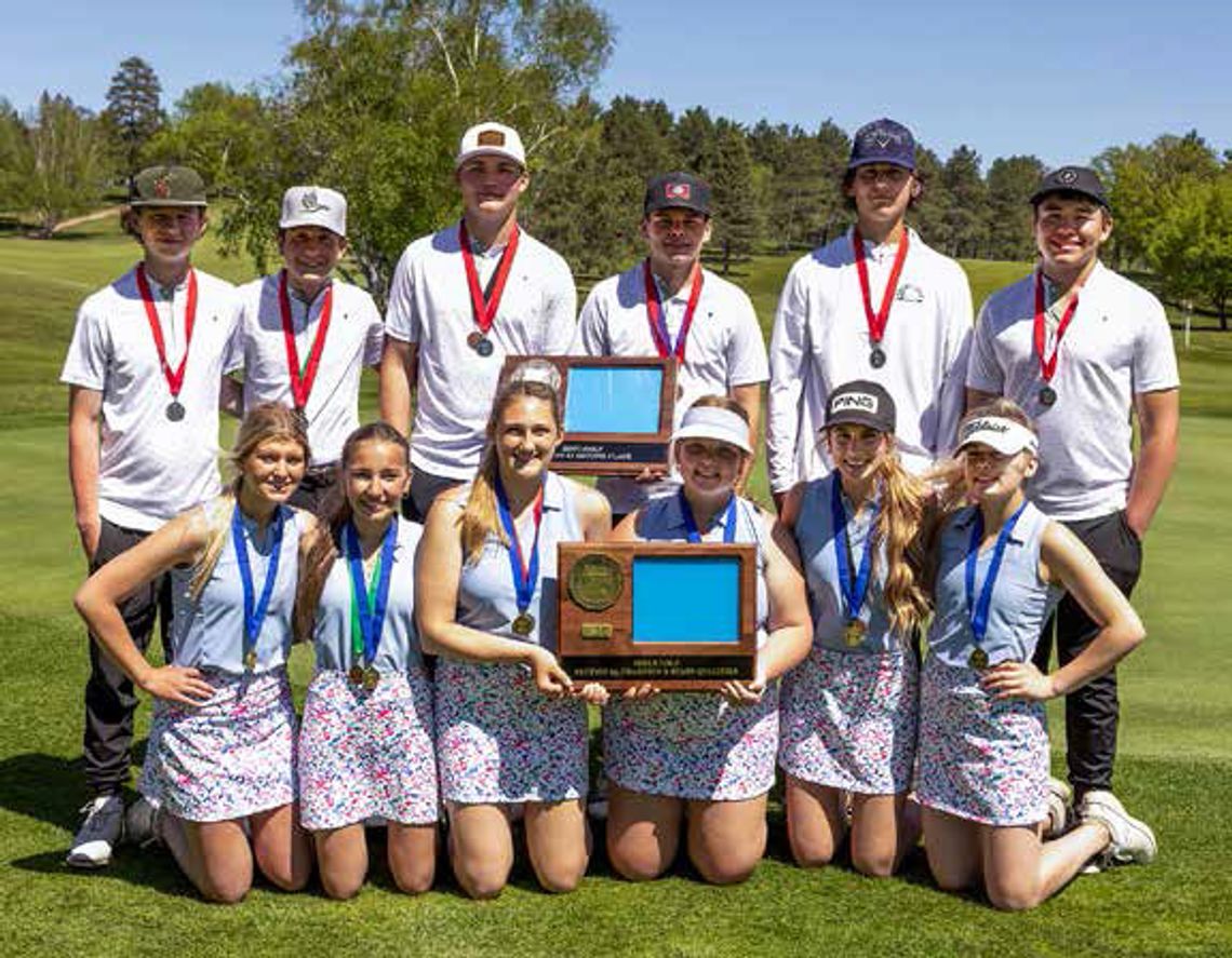 Gator Golf Teams Excel at Section Meet